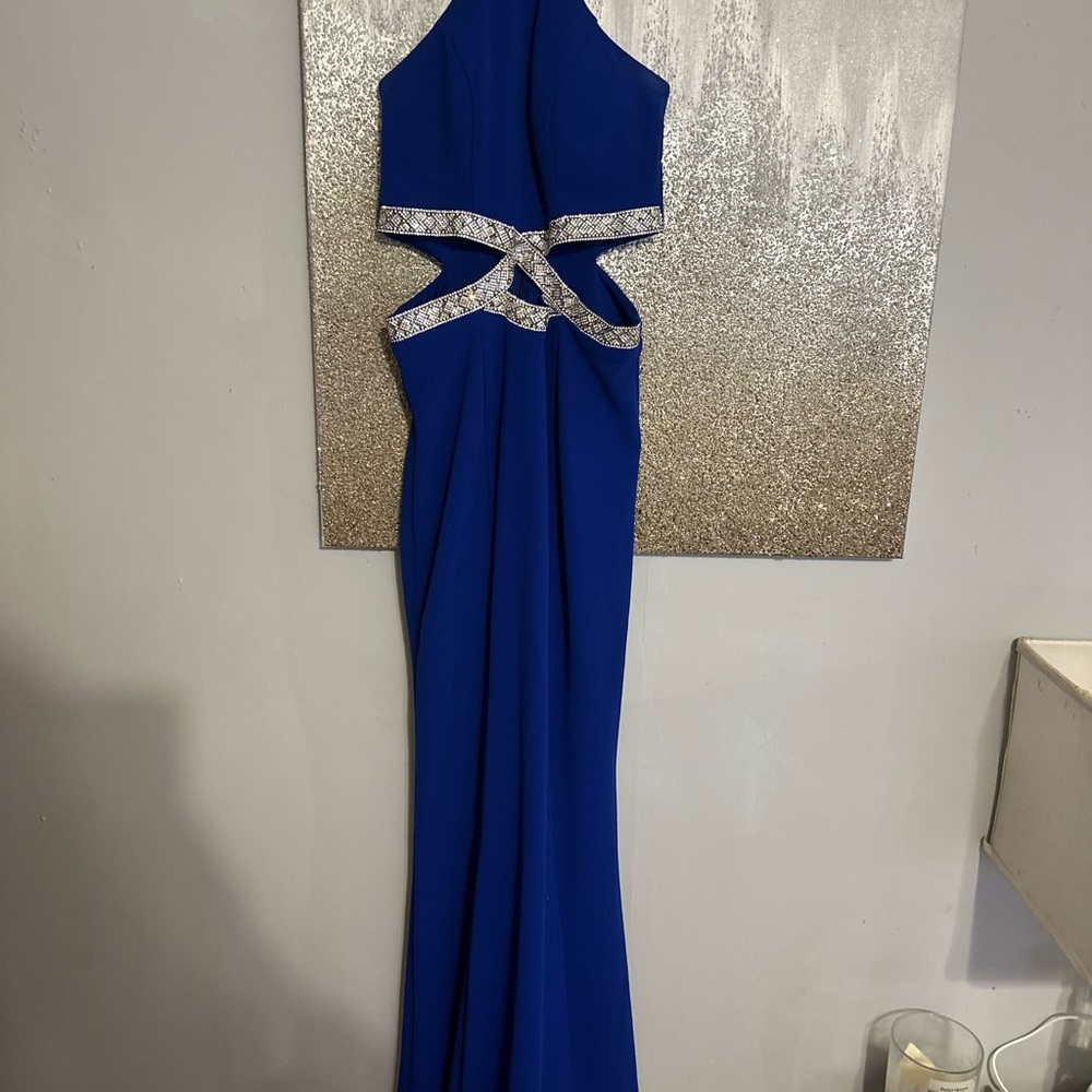 Elegant Blue Evening Gown